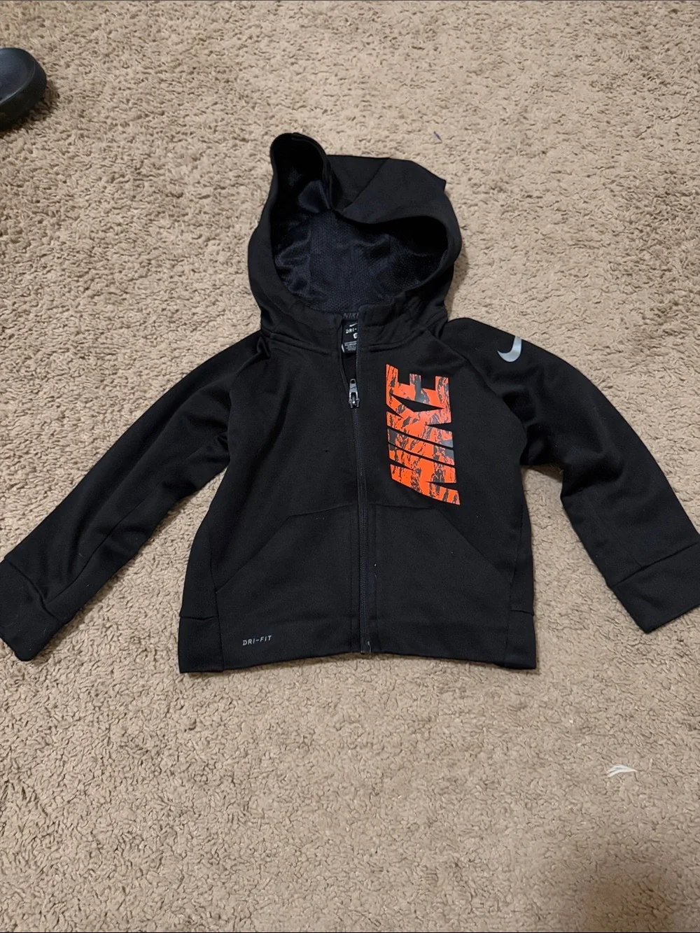 Size 2t Nike hoodie